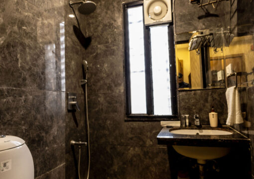 Vijaya’s Homestay Luxurious Service Apartments 203