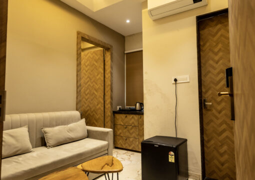 Vijaya’s Homestay Luxurious Service Apartments 203