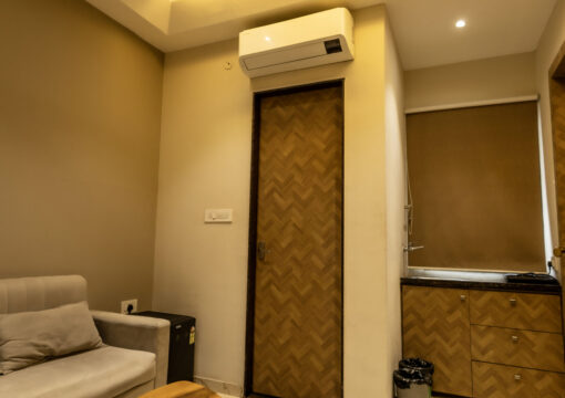 Vijaya’s Homestay Luxurious Service Apartments 303