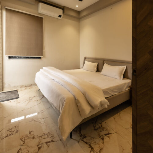Vijaya’s Homestay Luxurious Service Apartments 303