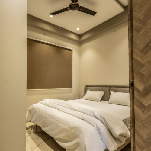Vijaya’s Homestay AC Service Apartment 104