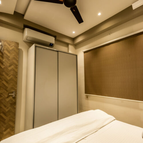Vijaya’s Homestay AC Service Apartment 104