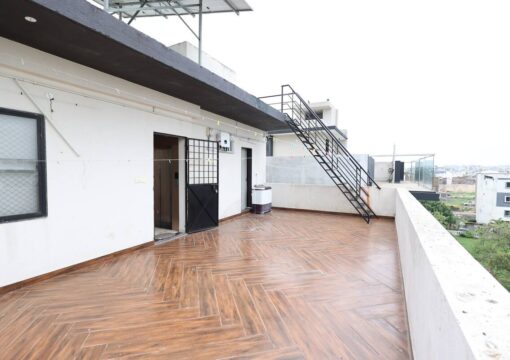 Vijaya’s Homestay Luxurious Service Apartments G-One